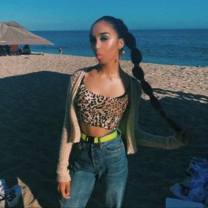 Cheetah print crop top worn by me in this ✨